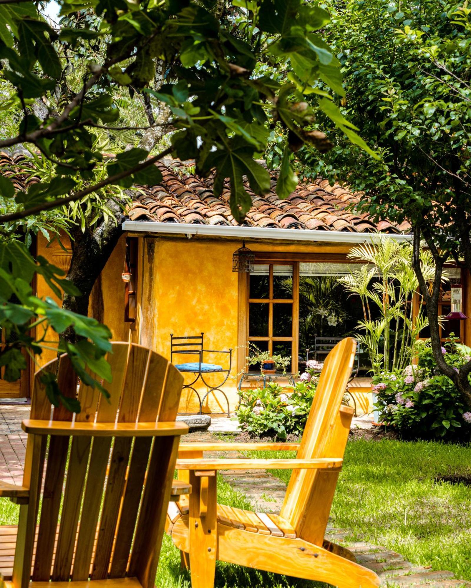 Hotel Boutique Casa Montalvo Cuenca Exterior photo