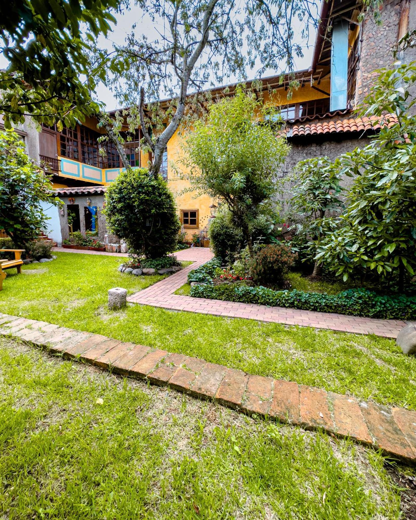 Hotel Boutique Casa Montalvo Cuenca Exterior photo