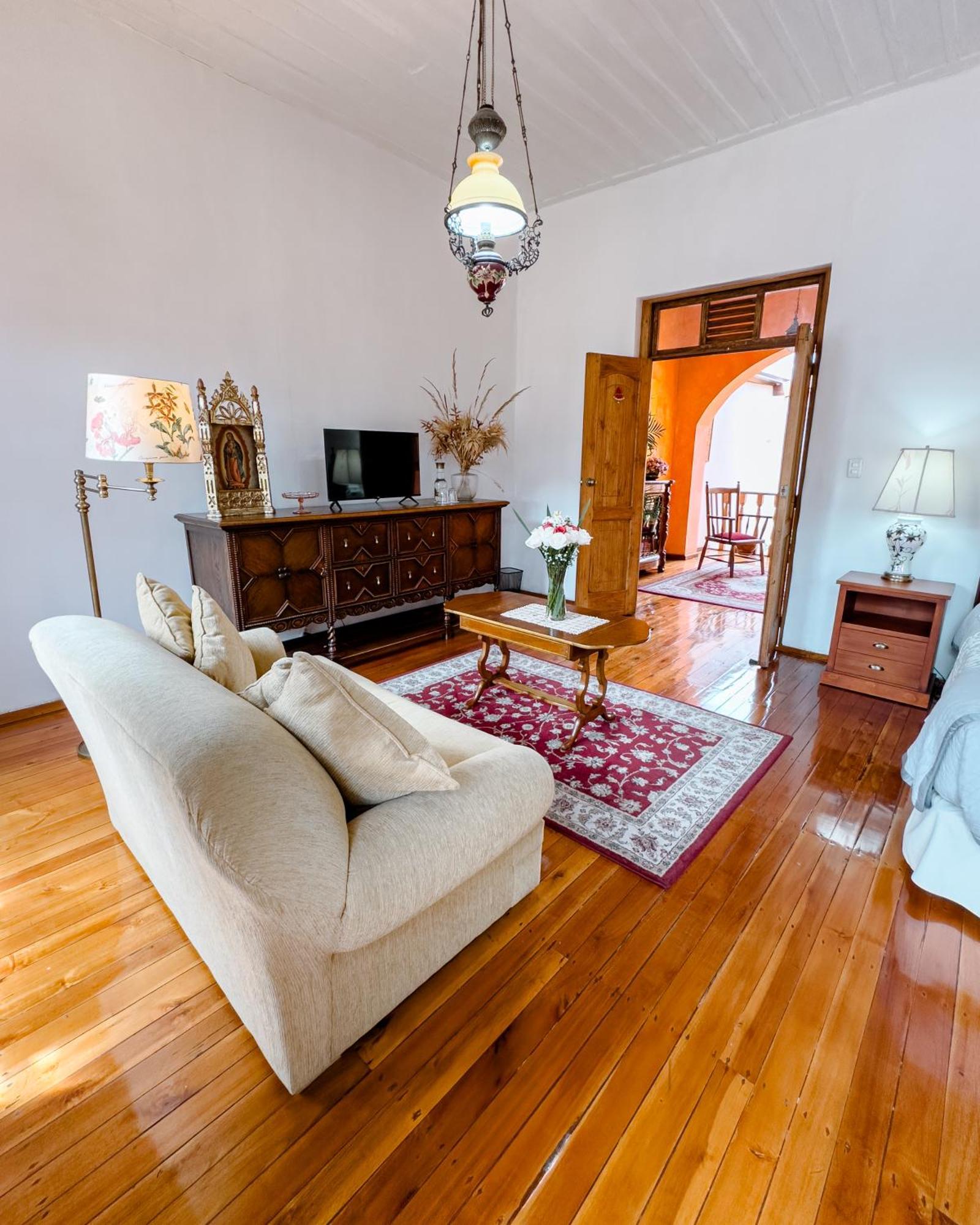 Hotel Boutique Casa Montalvo Cuenca Exterior photo