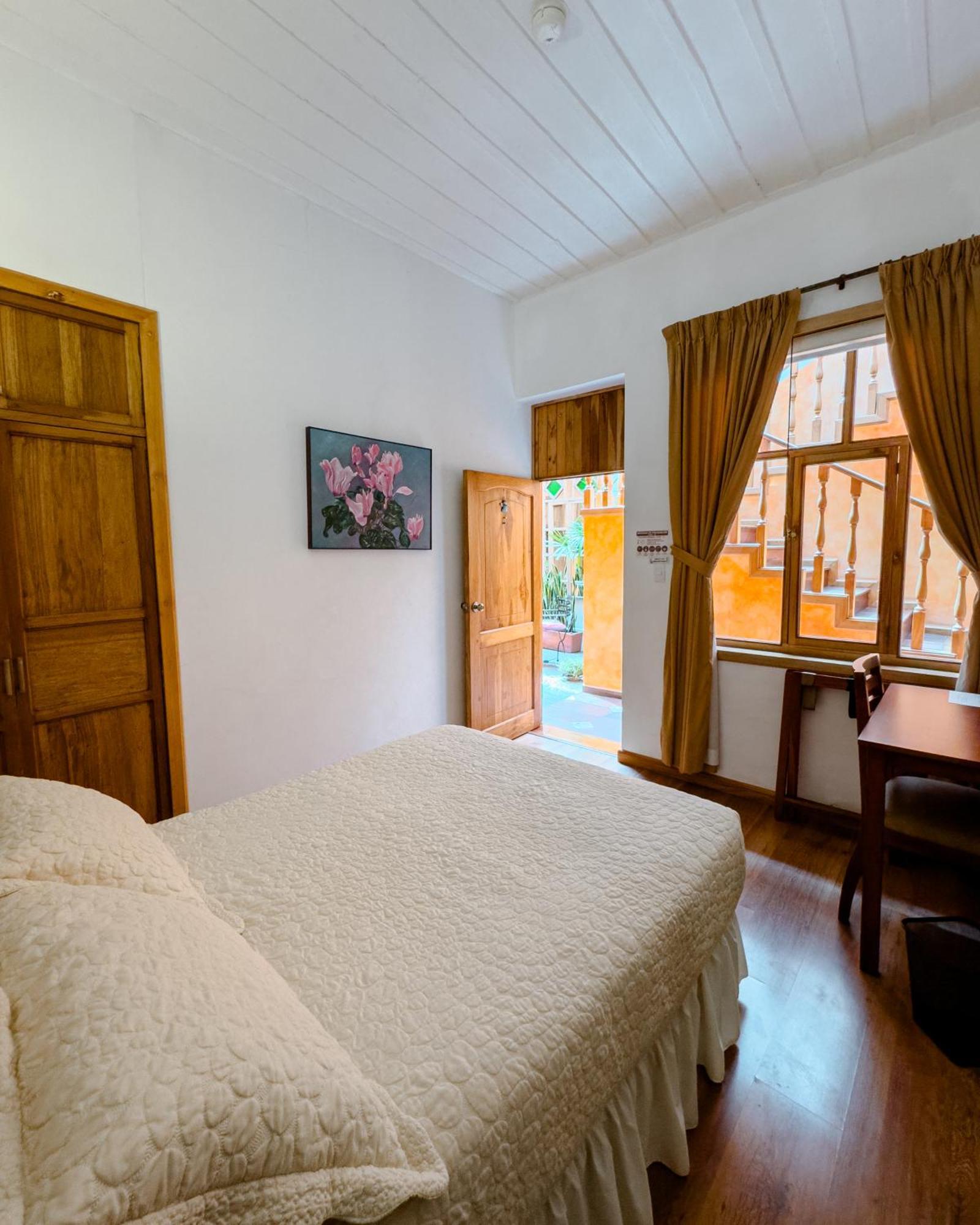 Hotel Boutique Casa Montalvo Cuenca Exterior photo