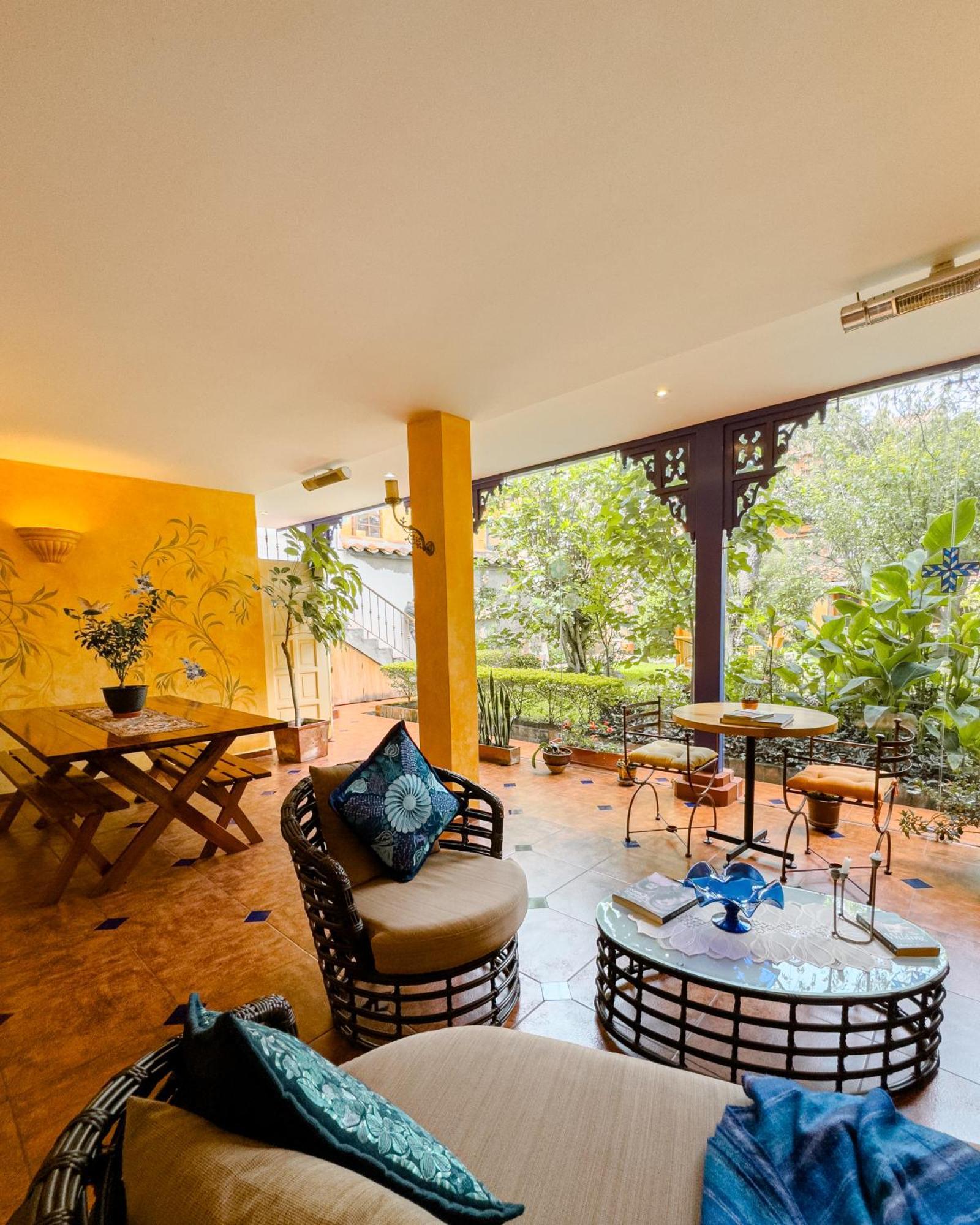 Hotel Boutique Casa Montalvo Cuenca Exterior photo